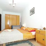 1123 شقة فودنيان
